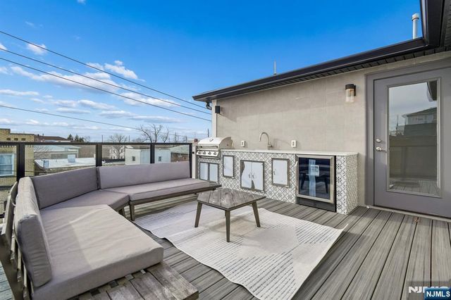 305 8th Street 2, Fairview, NJ 07022