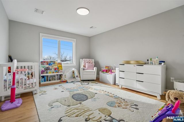 305 8th Street 2, Fairview, NJ 07022