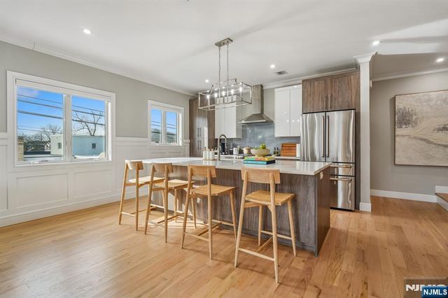 305 8th Street 2, Fairview, NJ 07022