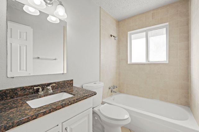 4219 Prairie Meadow Drive, Katy, TX 77449