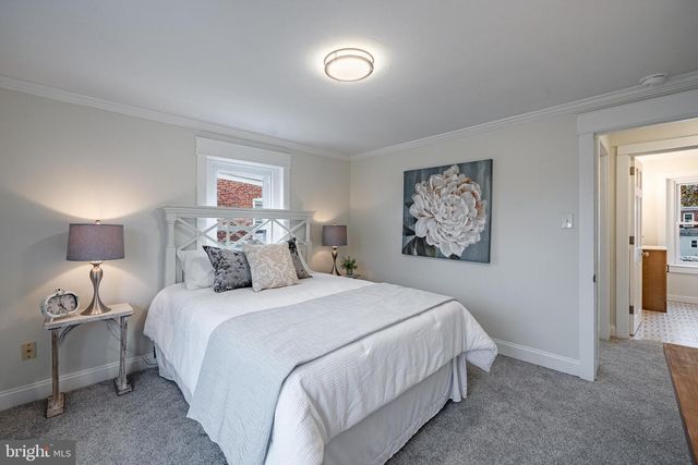 2534 SANDELAND ST, Chester, PA 19013