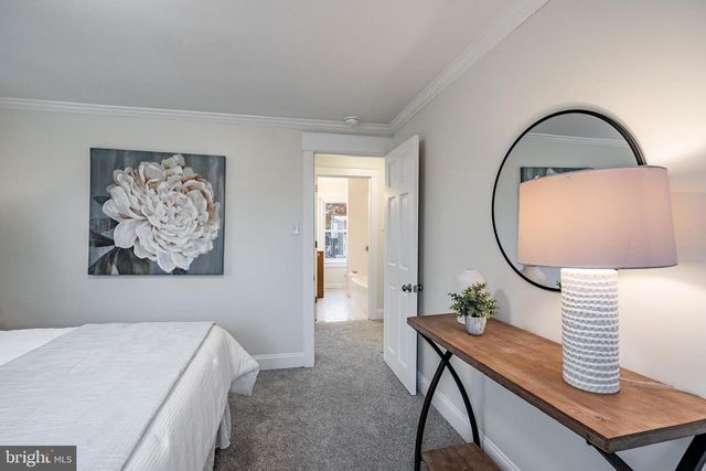 2534 SANDELAND ST, Chester, PA 19013