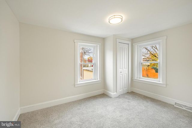 2534 SANDELAND ST, Chester, PA 19013