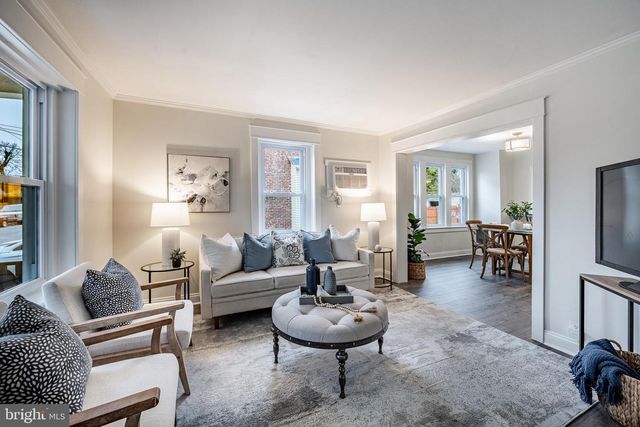 2534 SANDELAND ST, Chester, PA 19013