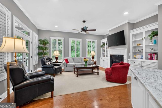 408 Larkspur Drive, Canton, GA 30114