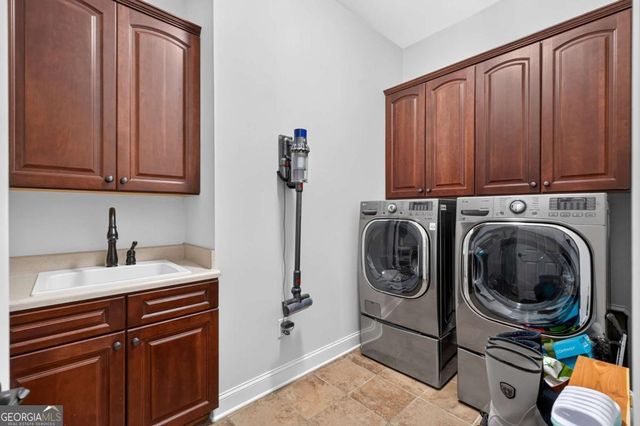 408 Larkspur Drive, Canton, GA 30114