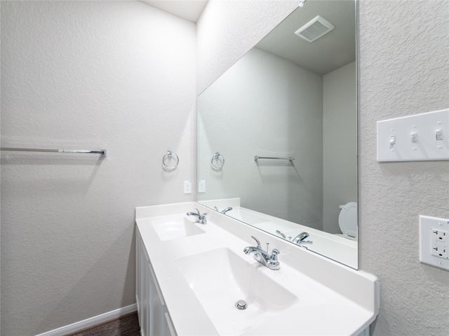 1527 Vanessa Gold Court, Crosby, TX 77532