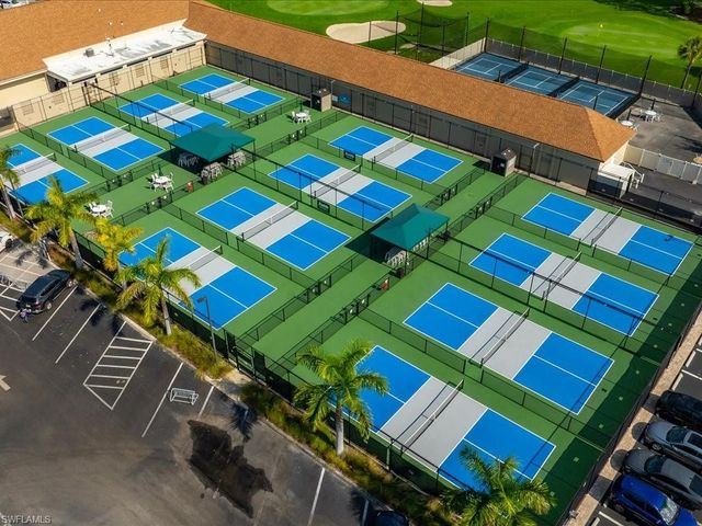 186 Harrison RD H2, Naples, FL 34112