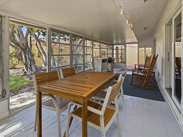 186 Harrison RD H2, Naples, FL 34112