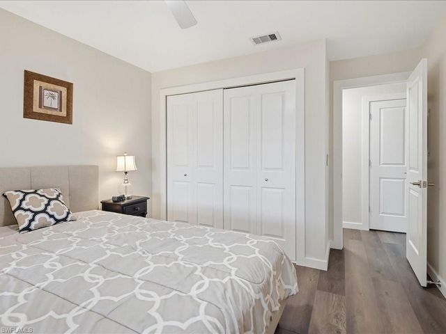 186 Harrison RD H2, Naples, FL 34112