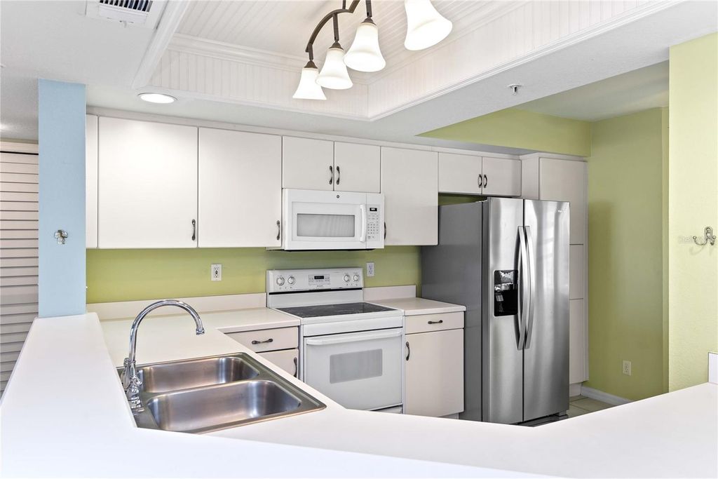 Image 16 of property listing at 2700 N PENINSULA AVENUE 215, New Smyrna Beach, FL 32169