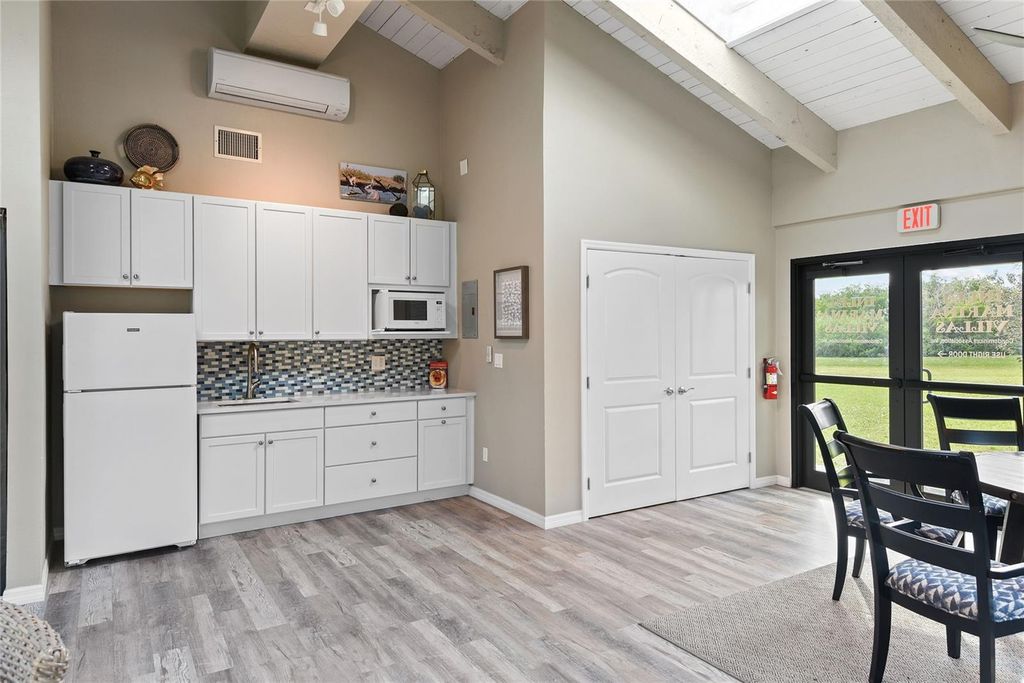 Image 46 of property listing at 2700 N PENINSULA AVENUE 215, New Smyrna Beach, FL 32169