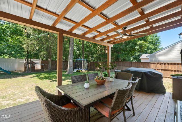 929 Holly Meadow Drive, Holly Springs, NC 27540