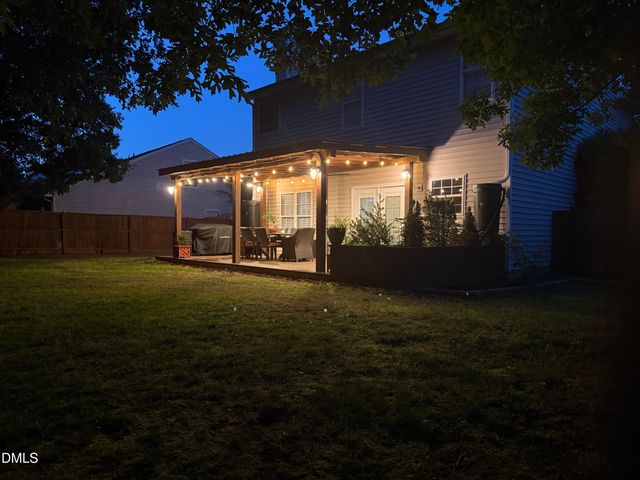 929 Holly Meadow Drive, Holly Springs, NC 27540