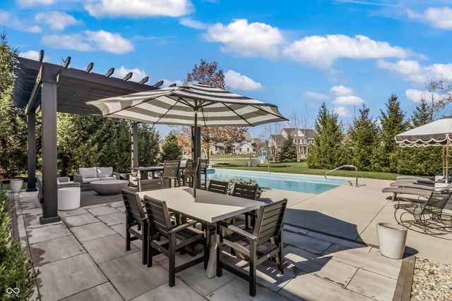 14580 Pleasant Crest Avenue, Fishers, IN 46037