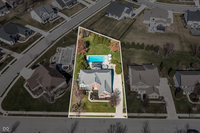 14580 Pleasant Crest Avenue, Fishers, IN 46037