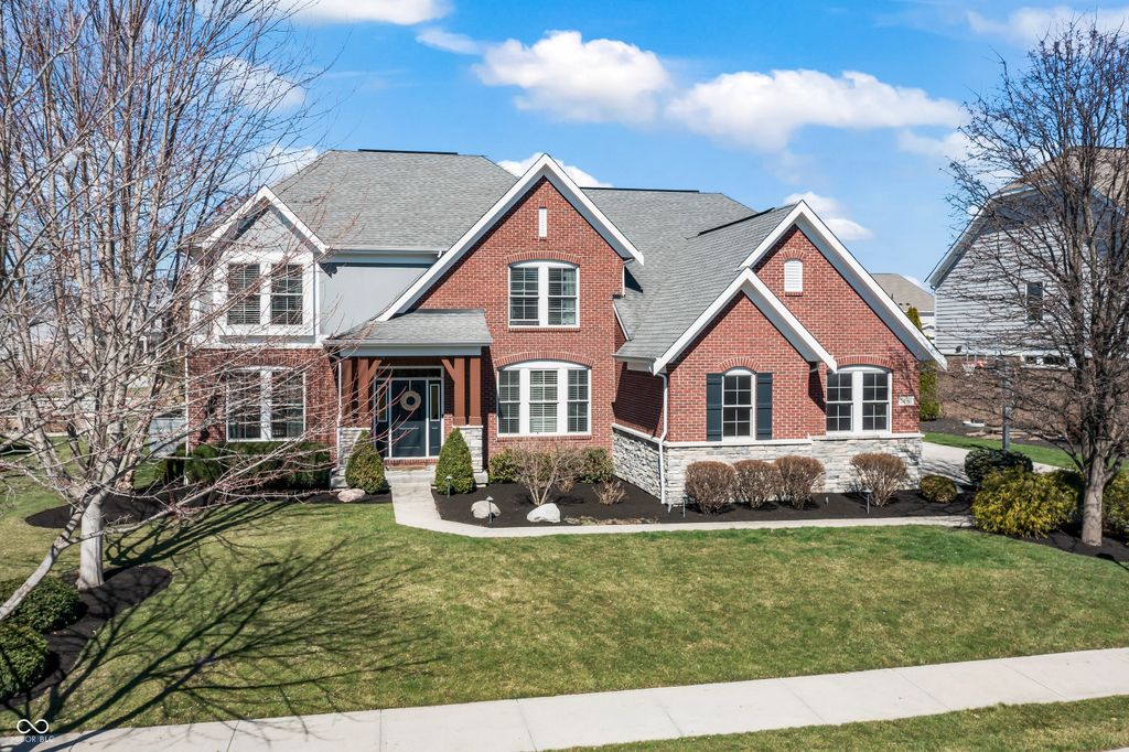 14580 Pleasant Crest Avenue, Fishers, IN 46037