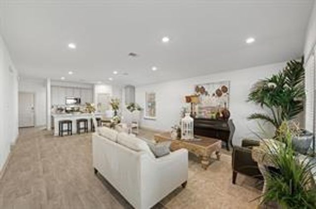 8027 Milam Lane, Rosharon, TX 77583