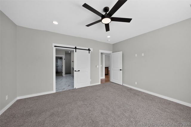 2042 E 130th Street S, Jenks, OK 74037