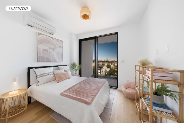 1435 Broadway Ph 8A, New York City, NY 11106