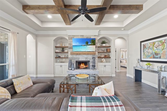 703 Winkler Way, Springtown, TX 76082