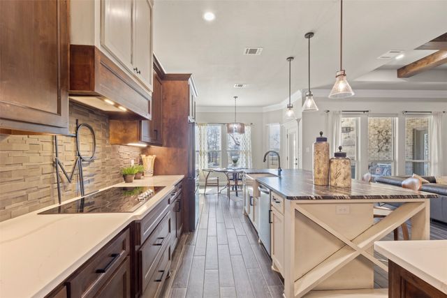 703 Winkler Way, Springtown, TX 76082