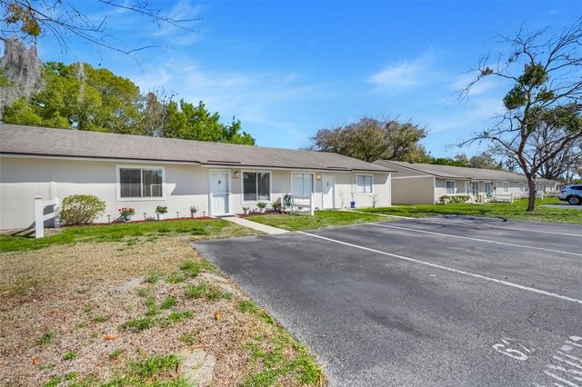 30024 TAVARES RIDGE BOULEVARD 62, Tavares, FL 32778