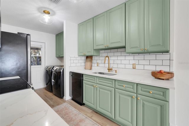 30024 TAVARES RIDGE BOULEVARD 62, Tavares, FL 32778