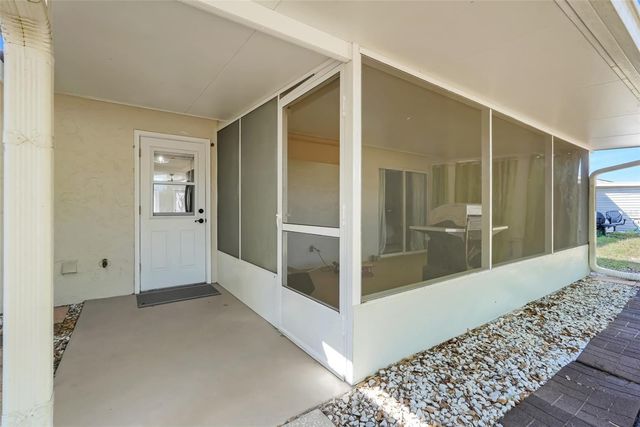 30024 TAVARES RIDGE BOULEVARD 62, Tavares, FL 32778