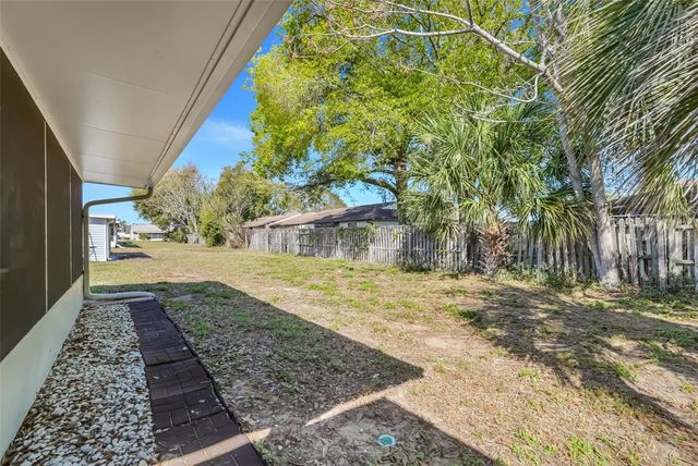 30024 TAVARES RIDGE BOULEVARD 62, Tavares, FL 32778