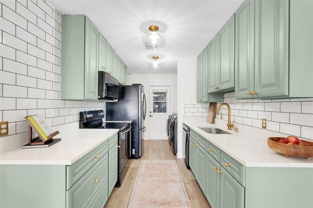30024 TAVARES RIDGE BOULEVARD 62, Tavares, FL 32778