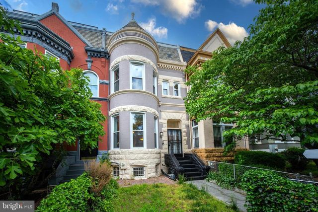 136 R ST NE, Washington, DC 20002