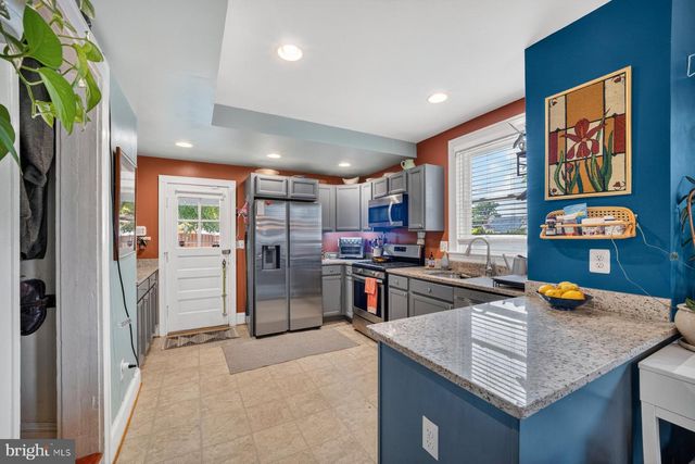 2311 HAMILTON AVE, Baltimore, MD 21214