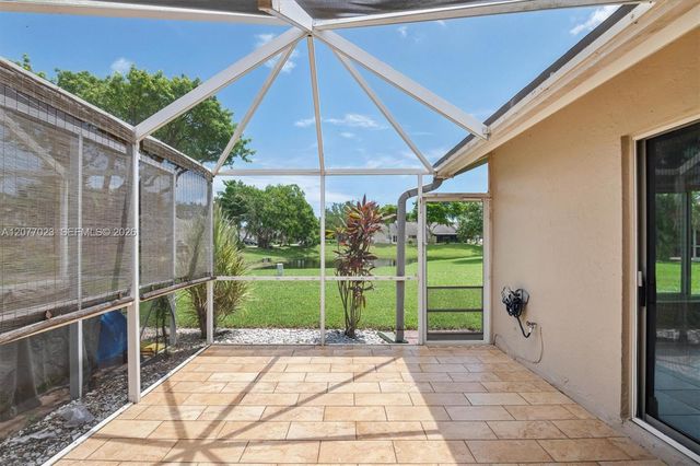 5200 W Lakes Drive, Deerfield Beach, FL 33442