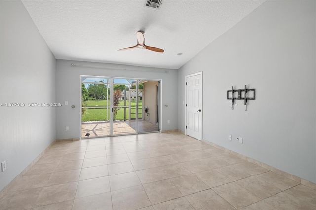 5200 W Lakes Drive, Deerfield Beach, FL 33442