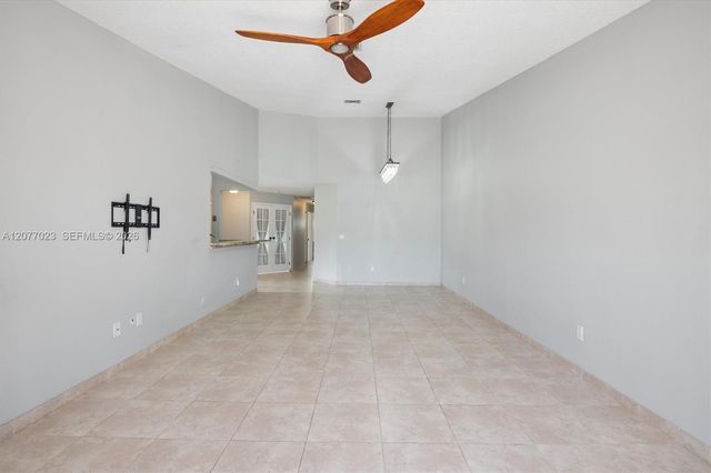 5200 W Lakes Drive, Deerfield Beach, FL 33442