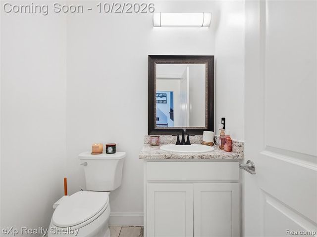 47375 Bayside Circle, Chesterfield, MI 48047