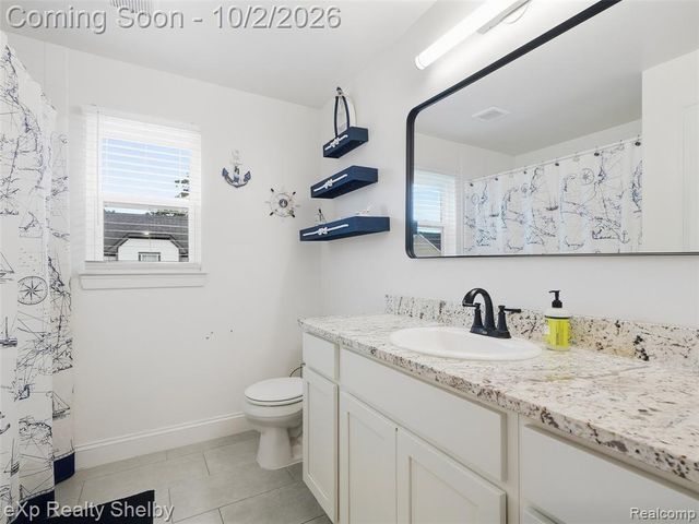 47375 Bayside Circle, Chesterfield, MI 48047