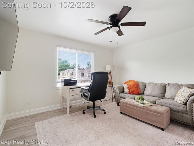 47375 Bayside Circle, Chesterfield, MI 48047