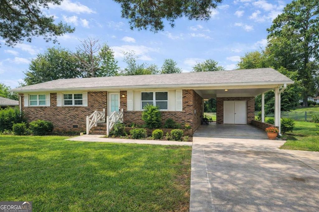 615 Peachtree Drive, Thomaston, GA 30286