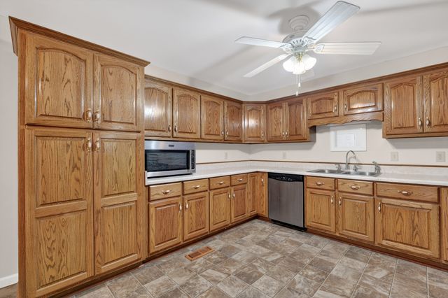 3086 Lewisburg Hwy, Petersburg, TN 37144