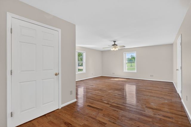 3086 Lewisburg Hwy, Petersburg, TN 37144