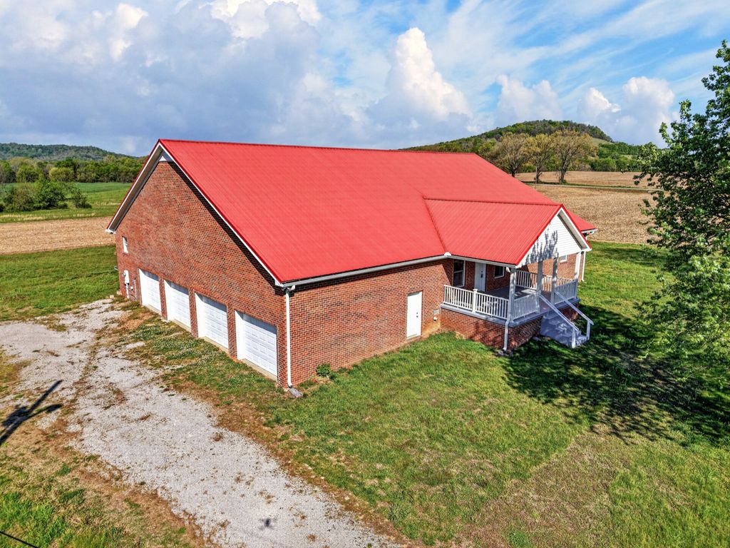 3086 Lewisburg Hwy, Petersburg, TN 37144