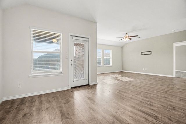 611 Saddle Club Way, Princeton, TX 75407