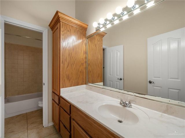 4414 Waters Edge, Harlingen, TX 78552