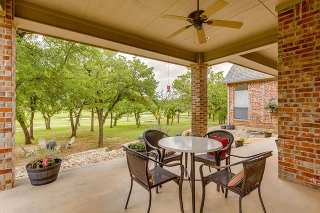 143 Sugartree Circle, Lipan, TX 76462