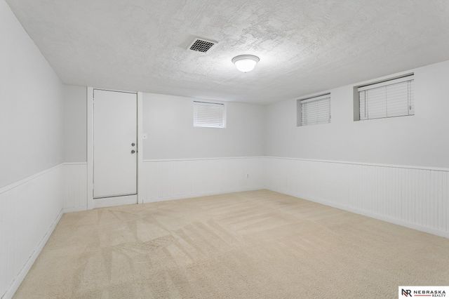5153 Lake Street, Omaha, NE 68104