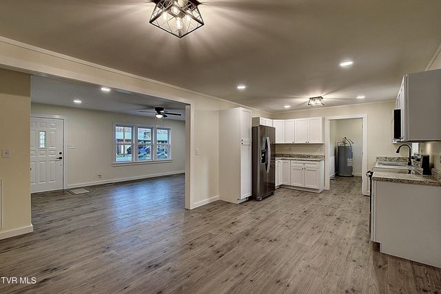 170 Price Road, Elizabethton, TN 37643