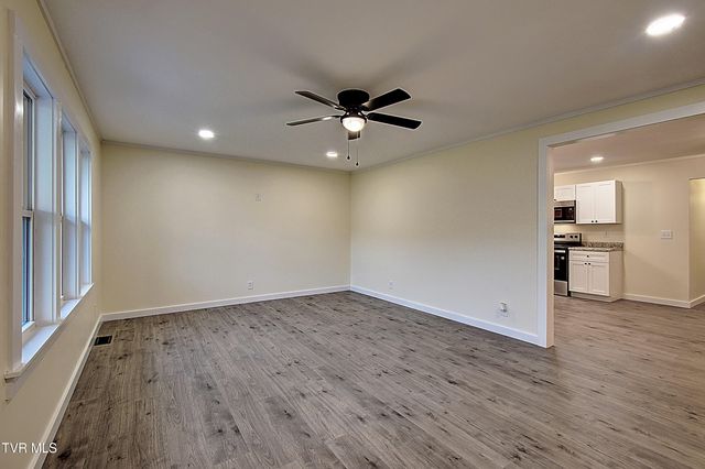 170 Price Road, Elizabethton, TN 37643