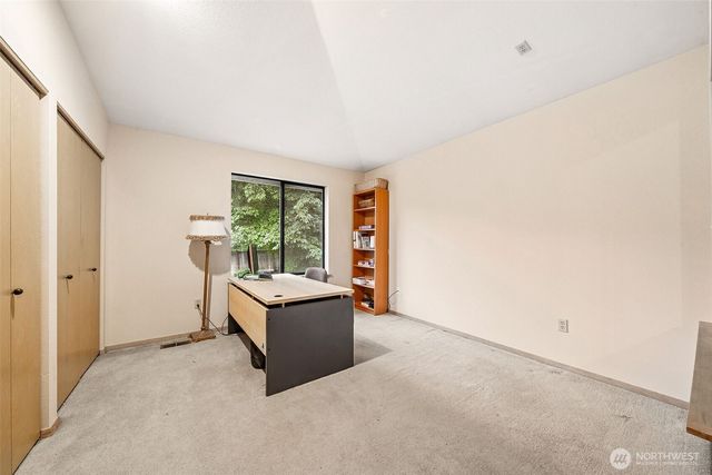 28910 Sound View Drive S, Des Moines, WA 98198